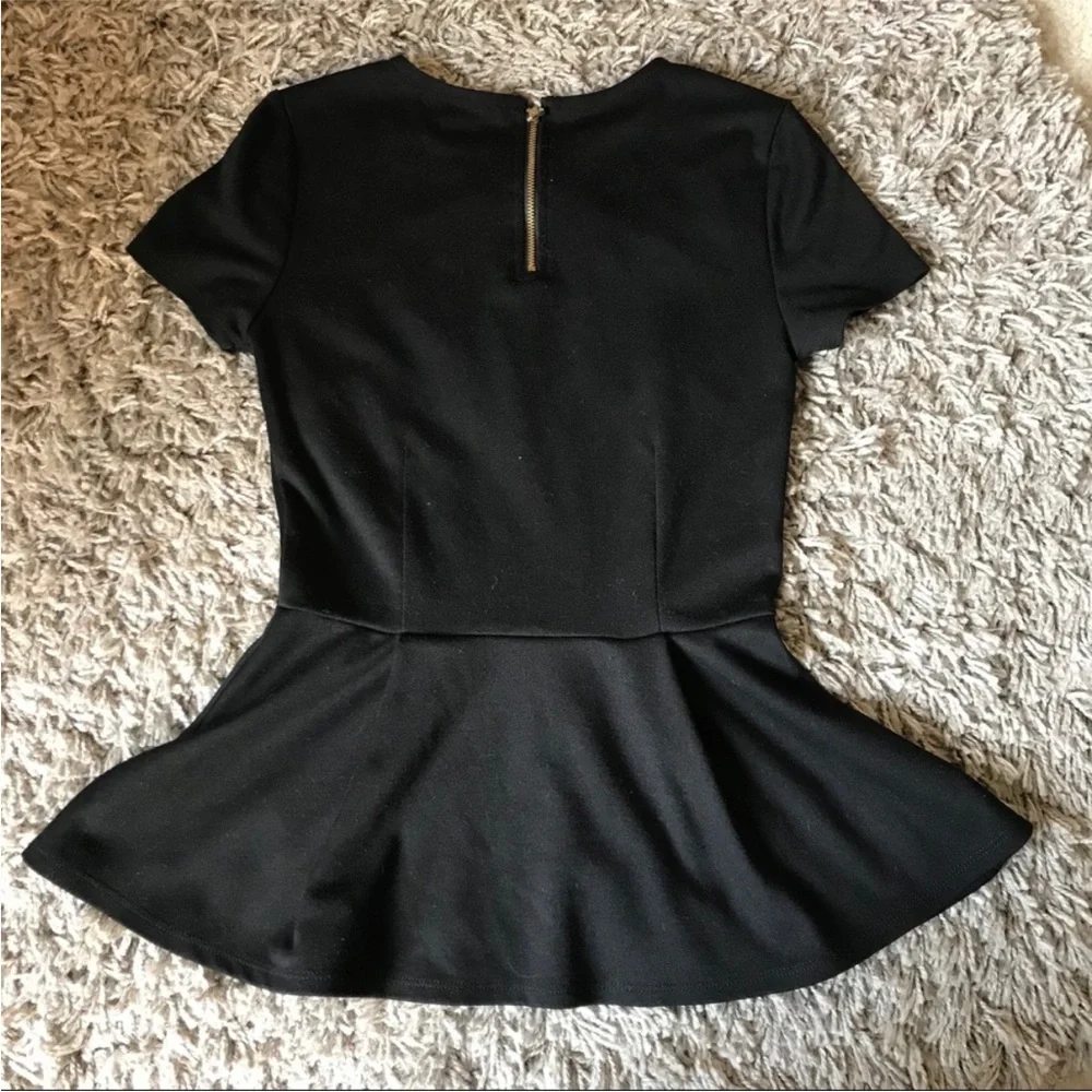 🖤WOMEN’S ADORABLE PEPLUM TOP🖤 - Picture 2 of 4